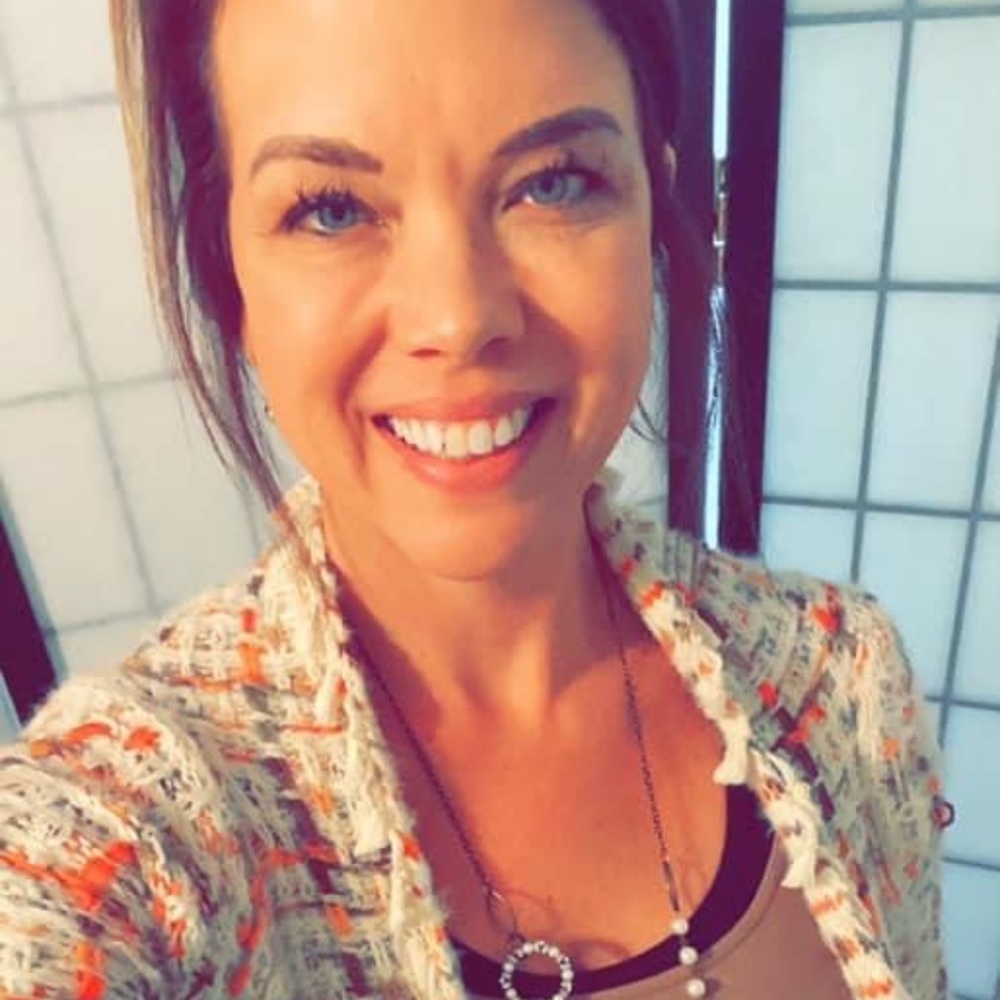 Meet your Posher, Angela